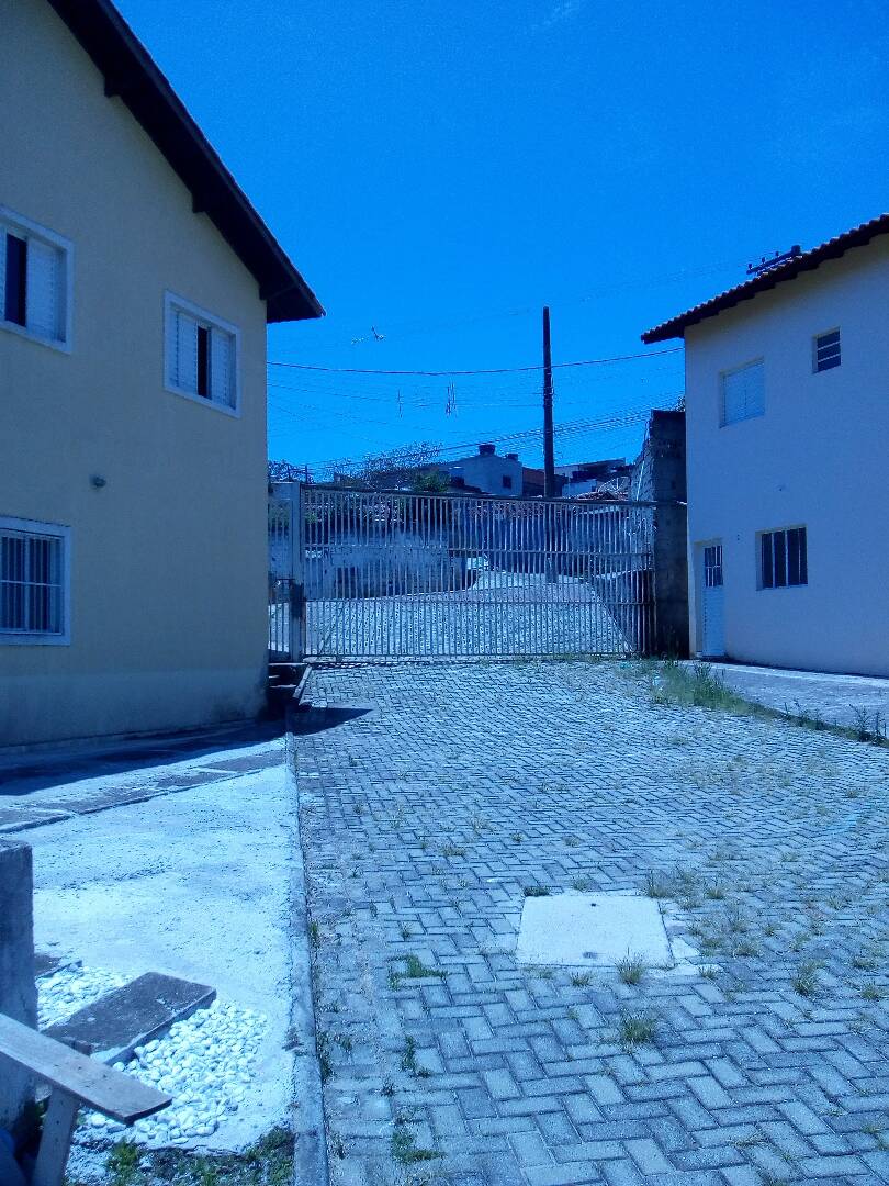 Sobrado à venda ( financiamento bancário ) ( Parque Cento e Vinte )