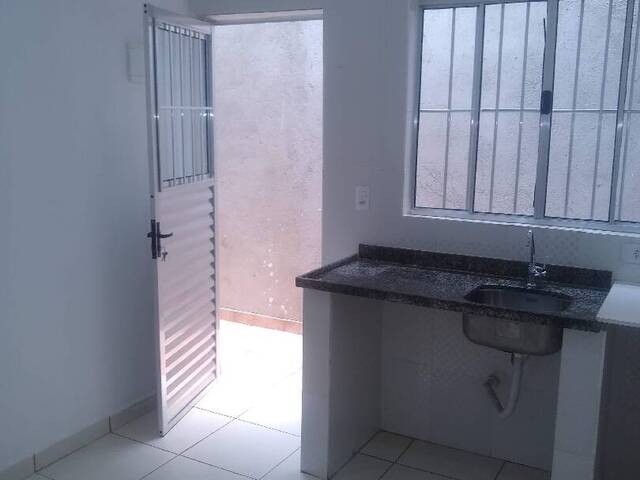 Casa para Venda em Francisco Morato - 4