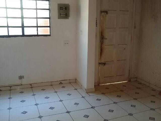 #100 - Casa para Venda em Francisco Morato - SP