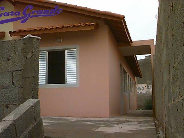 #106 - Casa para Venda em Francisco Morato - SP