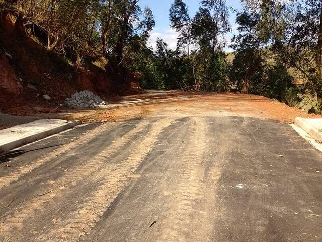 Área para Venda em Francisco Morato - 4