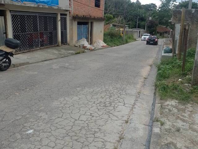 Casa para Venda em Francisco Morato - 2