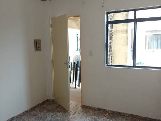 #341 - Apartamento para Locação em Francisco Morato - SP