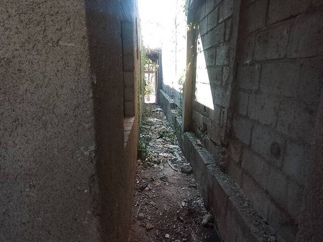 Área para Venda em Francisco Morato - 4