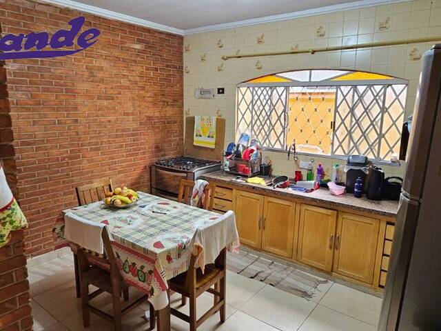 Casa para Venda em Francisco Morato - 4