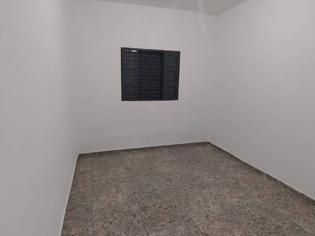 Casa para Venda em Francisco Morato - 4