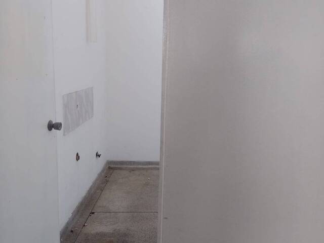 Sala para Venda em Francisco Morato - 5