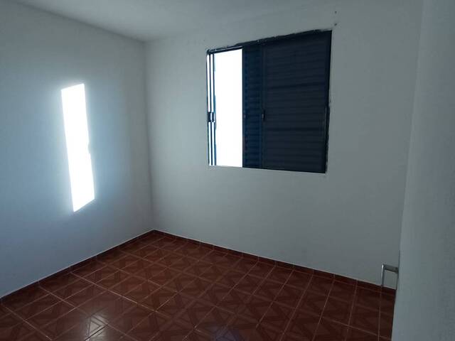 Apartamento para Venda em Francisco Morato - 4