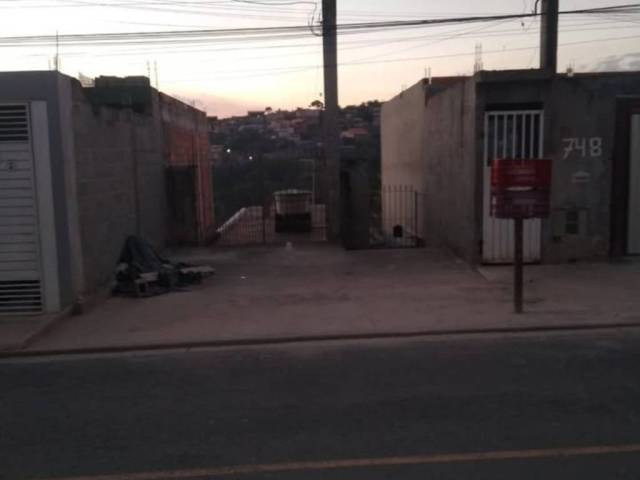 Venda em Jardim Liliane - Francisco Morato