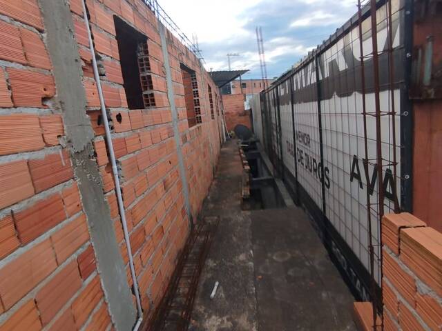 #644 - Casa para Venda em Francisco Morato - SP