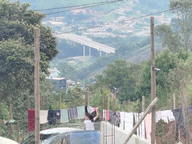 Área para Venda em Francisco Morato - 4
